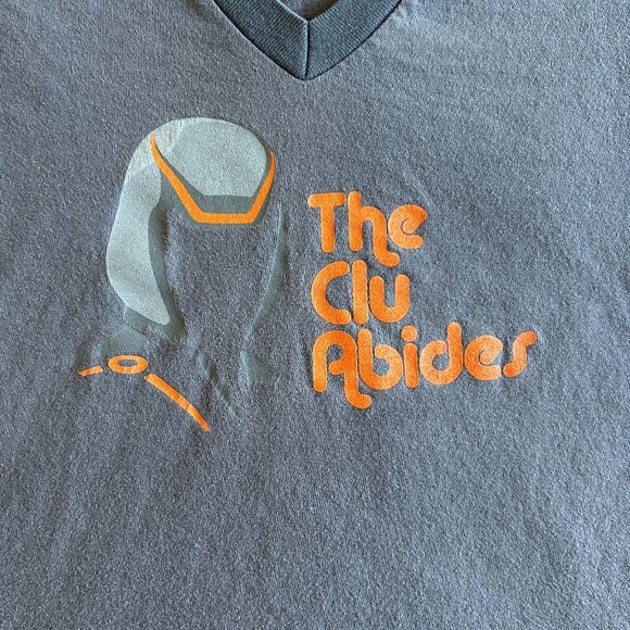 EXTREMELY RARE Tron: Legacy Elite Crew Gift T-Shirt Clu Abides Womens Small HTF - Picture 1 of 5